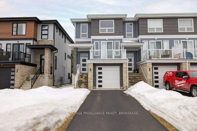 129 Superior Dr, Loyalist - Amherstview image-0-2