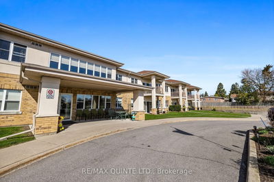 Unit 205 — 20 Fourth Ave, Quinte West - Trenton Ward image-0-1