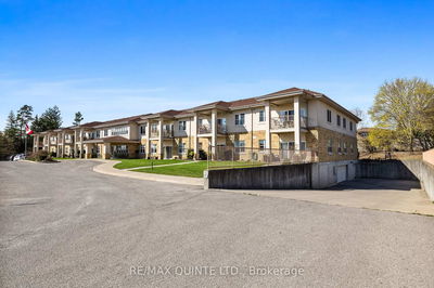 Unit 205 — 20 Fourth Ave, Quinte West - Trenton Ward image-0-3