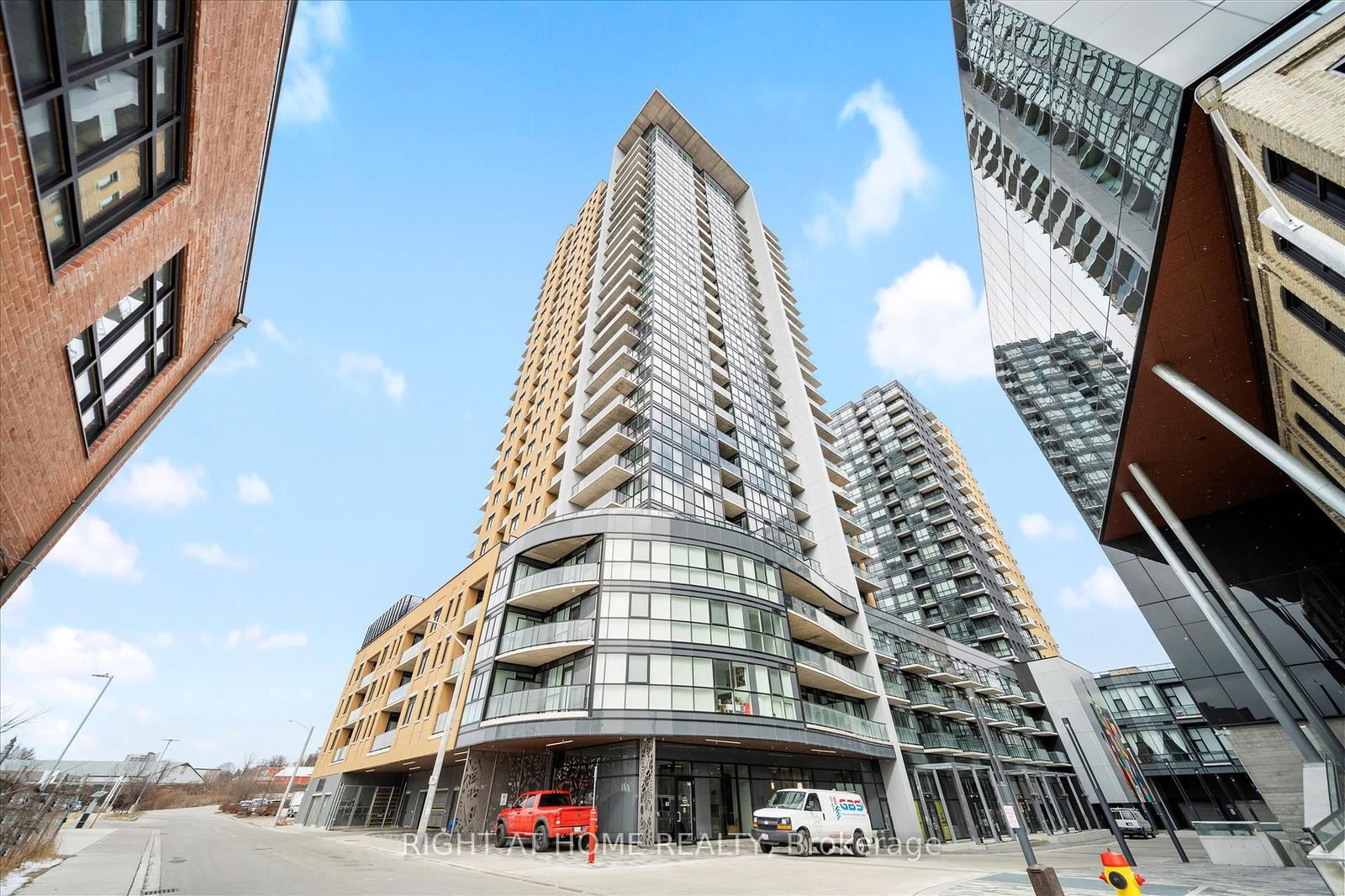 Condo for sale at 2503-108 Garment Street, Kitchener, N2G 0E2 - MLS: X12048294