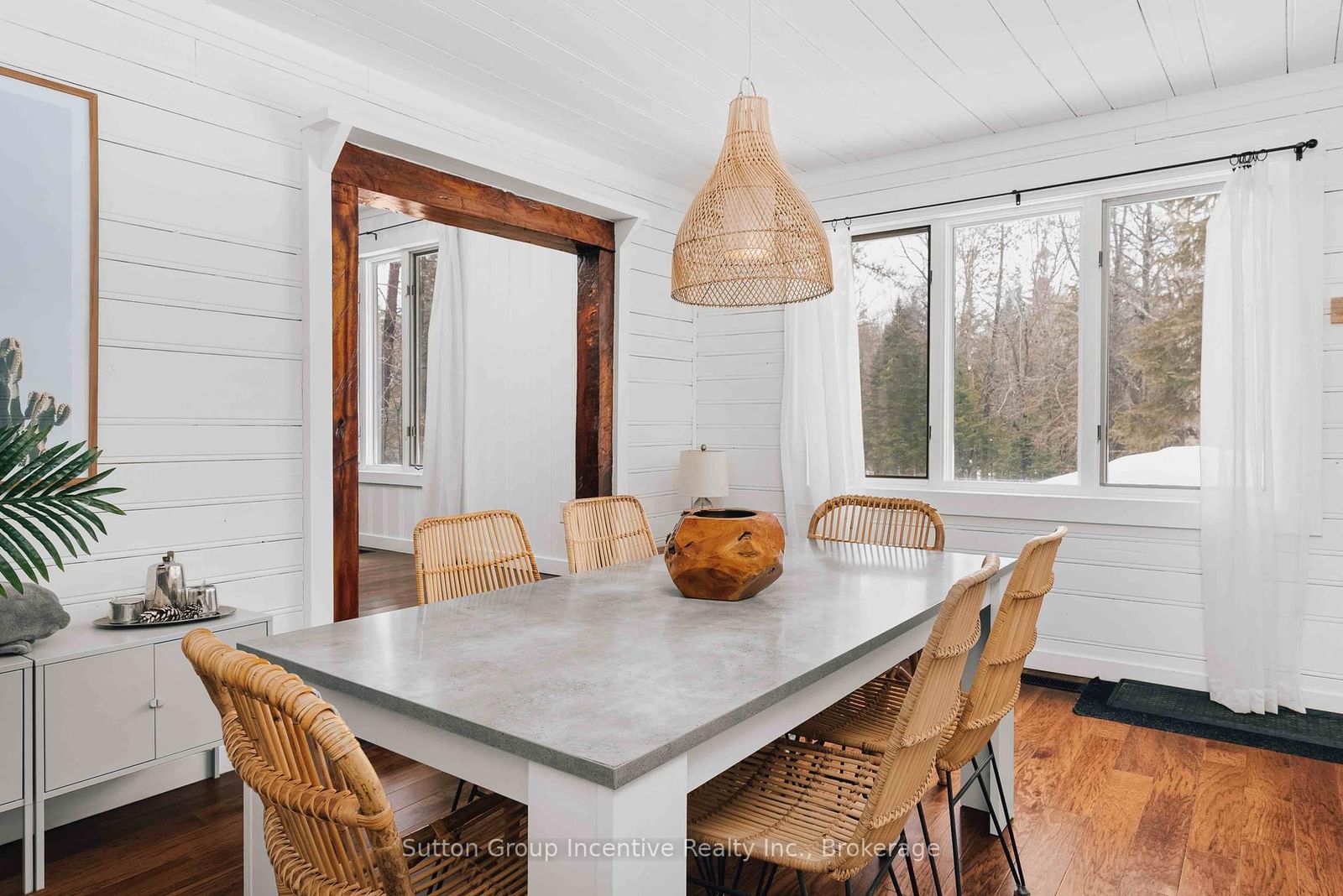 1972 Limberlost Road, Lake of Bays 3