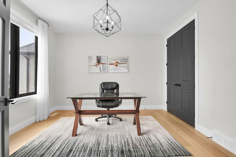 Room1