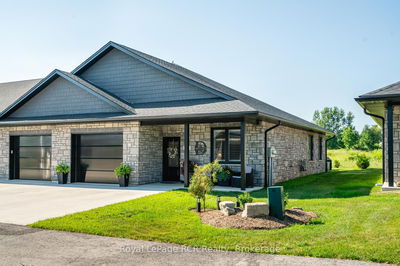 10 Palmer Marie Lane, Arran-Elderslie - Arran-Elderslie