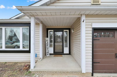 39 Leslie Ave, Norfolk - Port Dover image-0-1