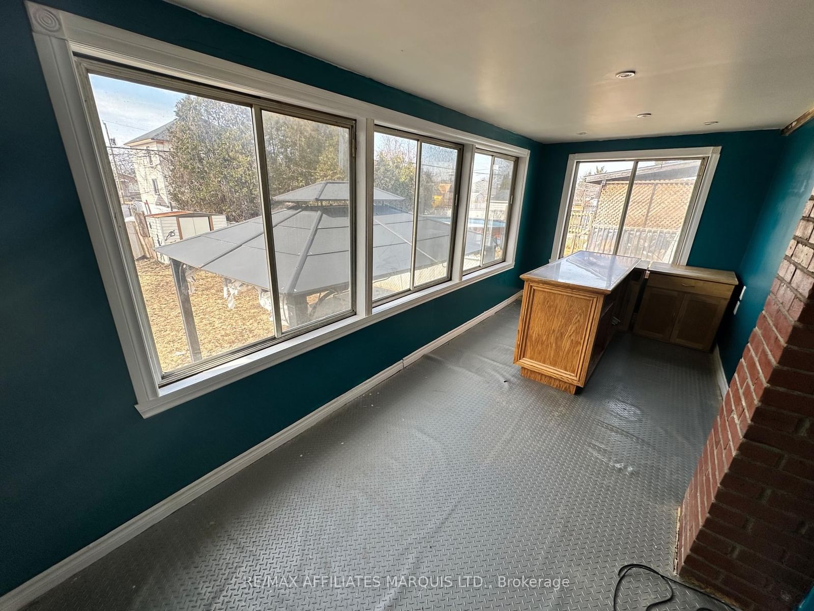 Listing Image 16