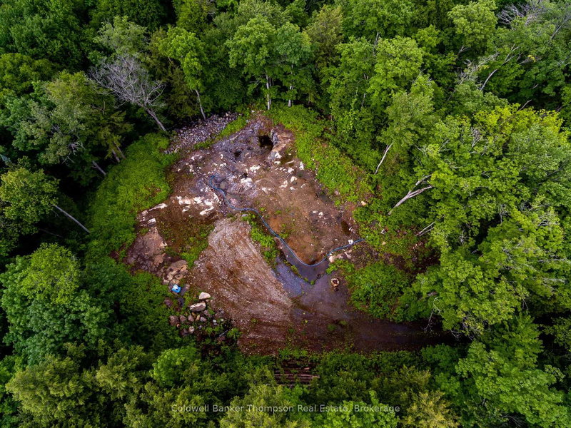 16 Claren Cres, Huntsville, P1H 0C3 | Image 3