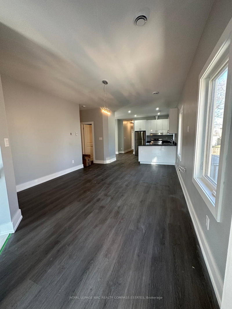 LOWER - 58 Griffith St, Welland, L3B 4G6 | Image 2