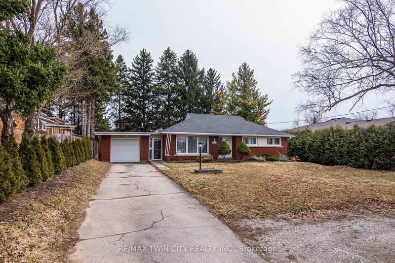 home for sale on 1471 Ottawa Street S