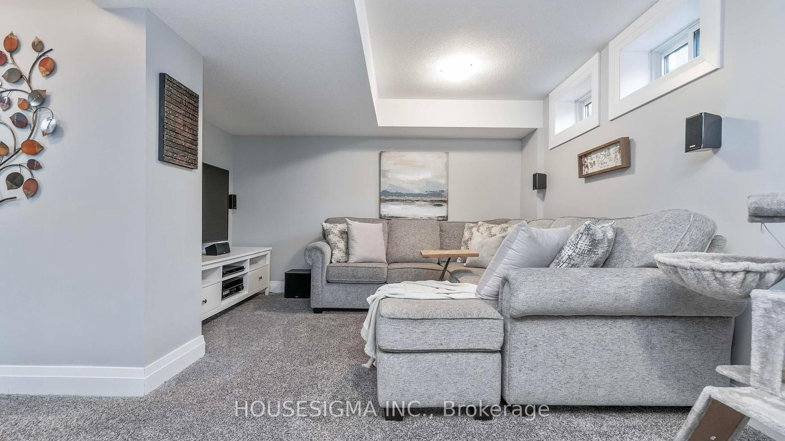 Listing Image 27