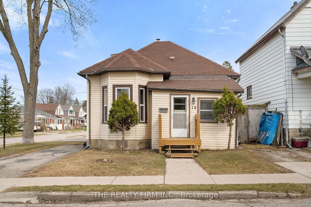 18 FOURTH Avenue