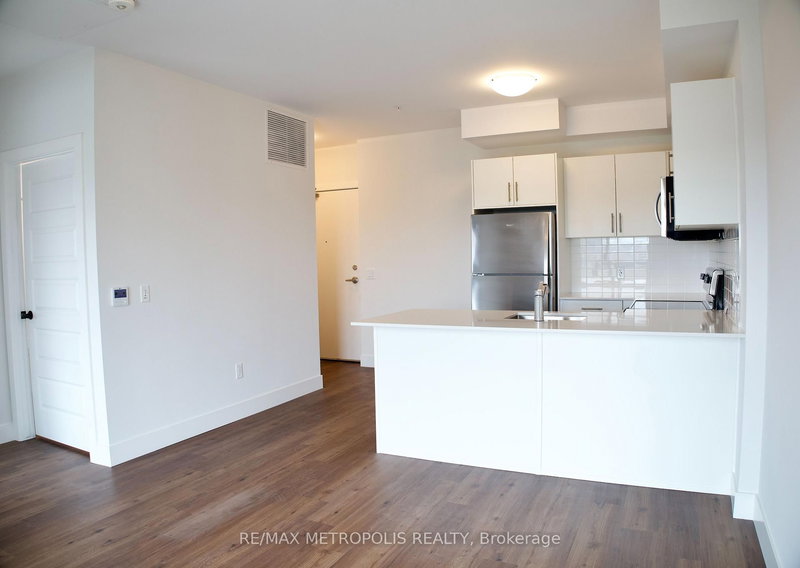 610 - 1000 Lackner Pl, Kitchener, N2A 0L9 | Image 3