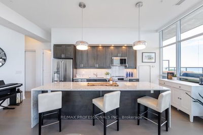 Unit PH1504 — 550 North Service Rd, Grimsby - Grimsby Beach image-0-4