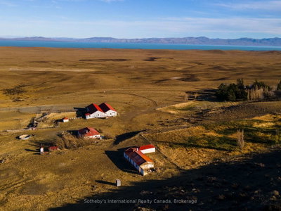 * Estancia Punta del Lago * • Out of Area photo 3