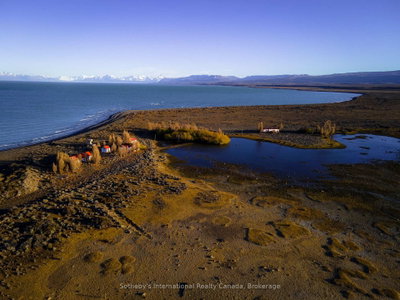 * Estancia Punta del Lago * • Out of Area photo 6