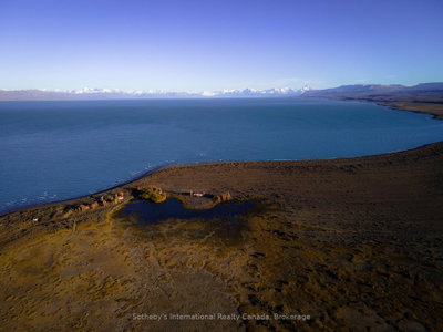 * Estancia Punta del Lago * • Out of Area photo 7