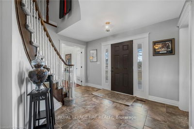 915 Queenston Rd, Niagara-on-the-Lake - St. Davids image-0-4