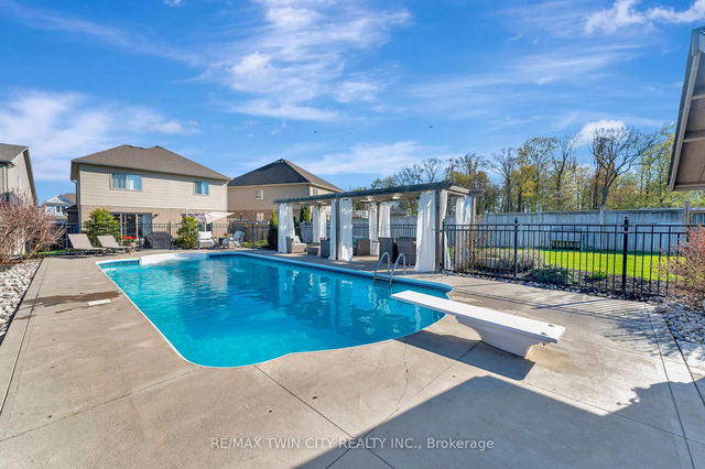 128 Robert Simone Way