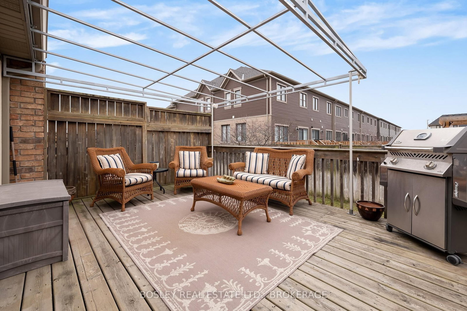 Listing Image 14