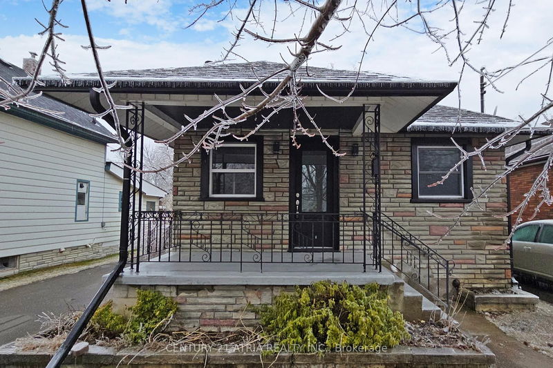 home for sale on 737 Lock Street
