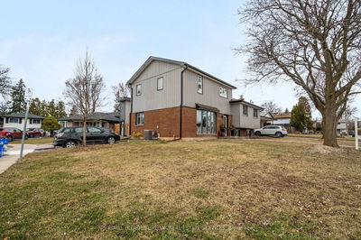 8 Banff Dr, Hamilton - Berrisfield image-0-2