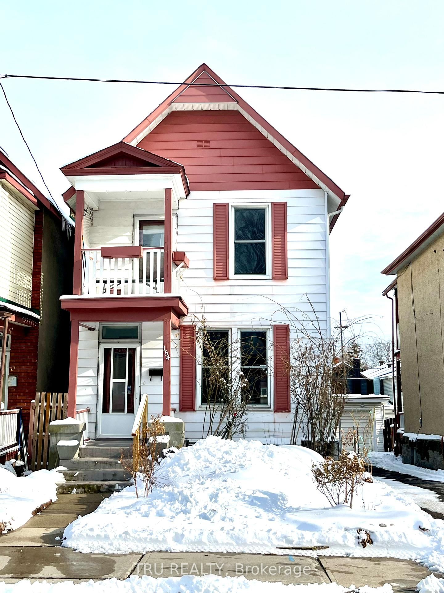 Detached House sold at 154 Florence Street, Ottawa, Ottawa Centre, K1R 5N4 - MLS: X12052557