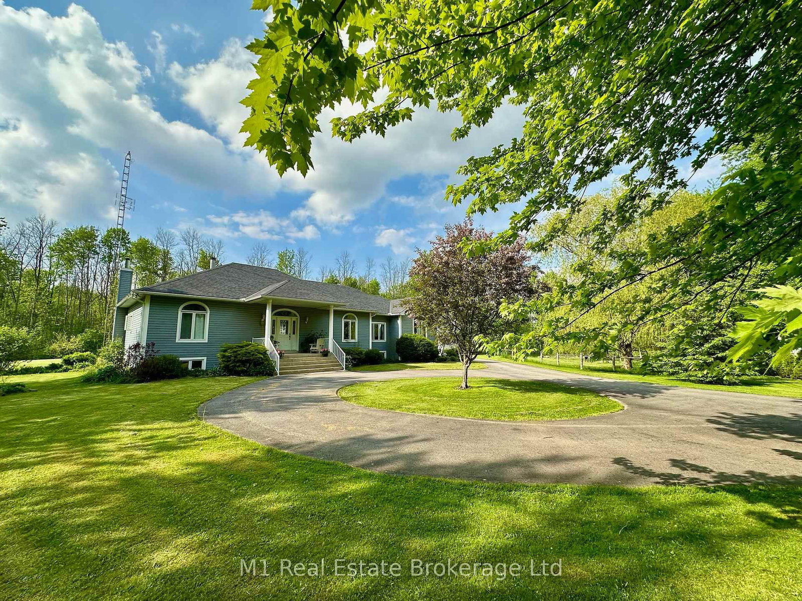 Listing Image 41
