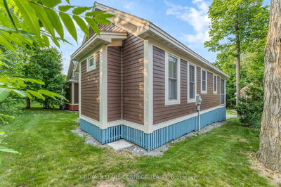 Unit 178 — 11 Farm View Lane, Prince Edward County - Athol image-0-3