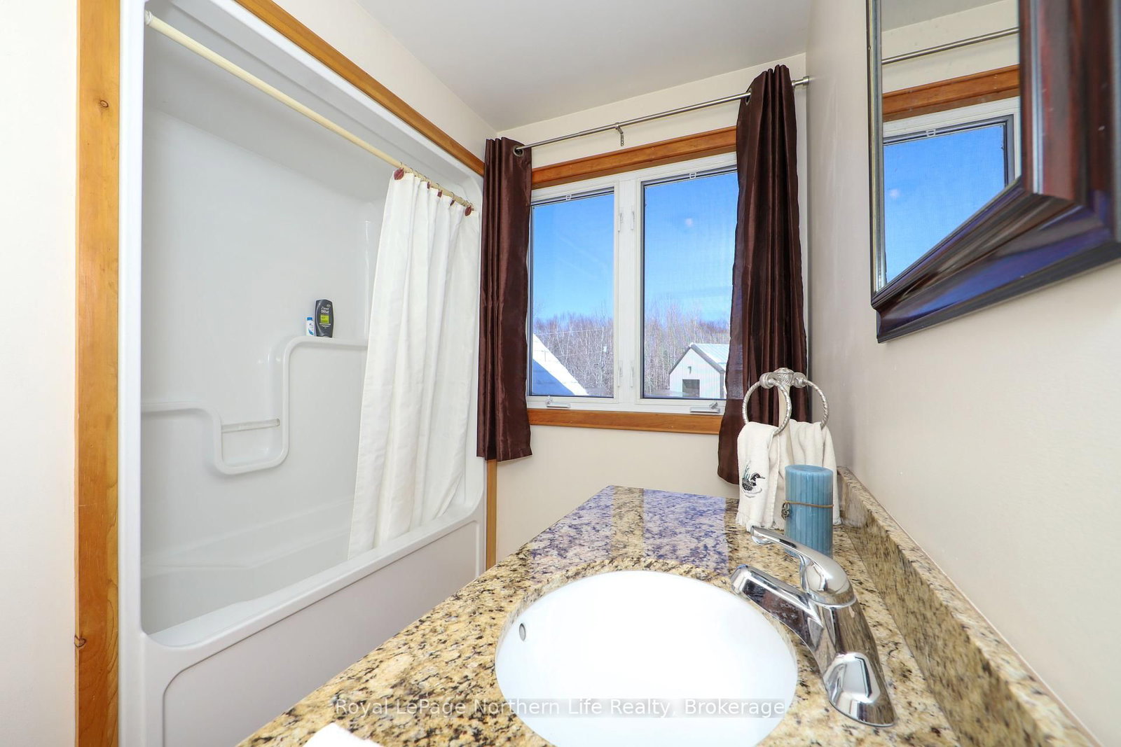 33 WHITE BEAR Court - Photo 17