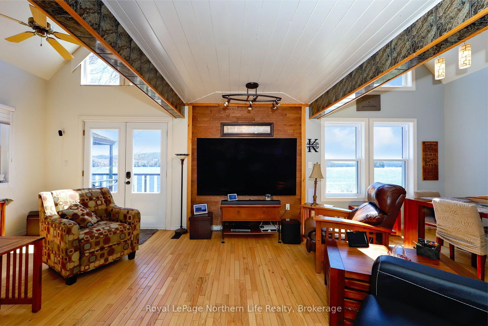 33 WHITE BEAR Court - Photo 23