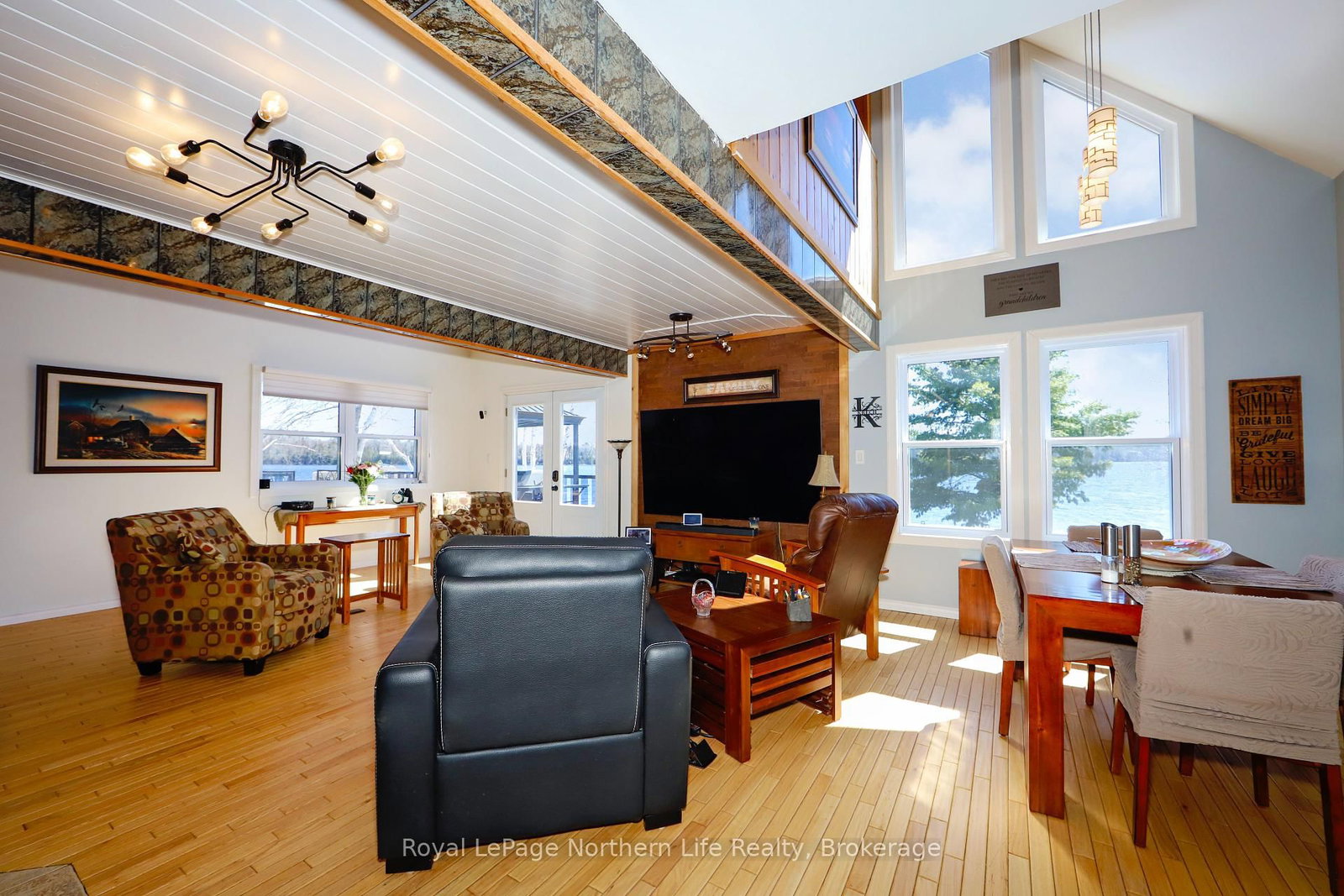 33 WHITE BEAR Court - Photo 24