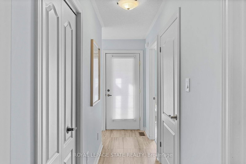 39 - 175 Fiddlers Green Rd, Hamilton, L9G 4X7 | Image 3