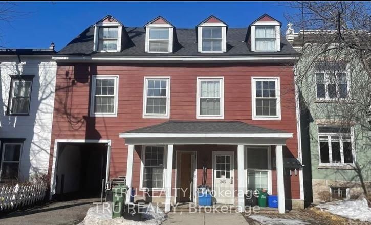 Semi-Detached House leased at 1-203 BRUYERE Street, Ottawa, Lower Town/Byward Market, K1N 5E4 - MLS: X12053101