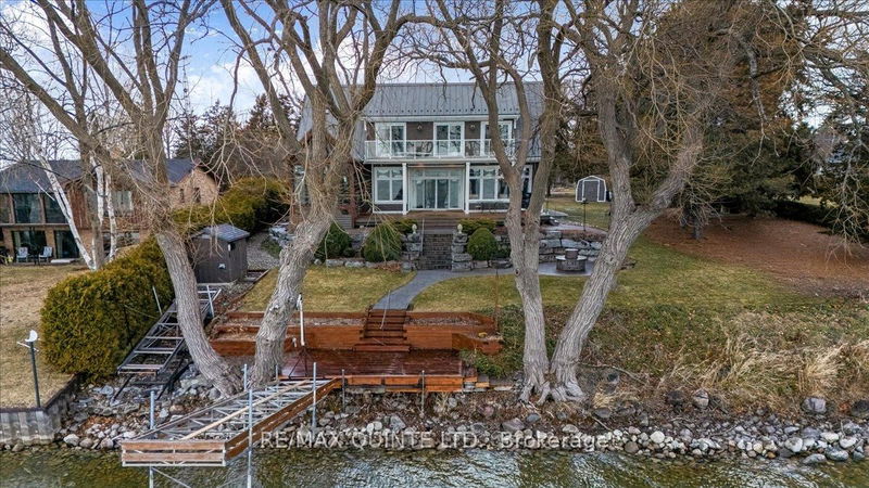 home for sale on 408 Island Road
