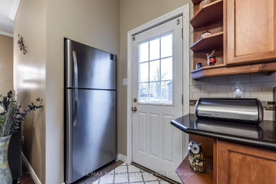 1545 Brock Road — more photos