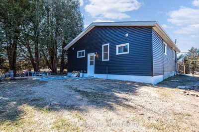 8914 38 Highway, Godfrey - Frontenac Centre image-0-3