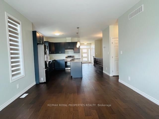 20 Athabaska Dr, Belleville, K8N 0T2 | Image 2