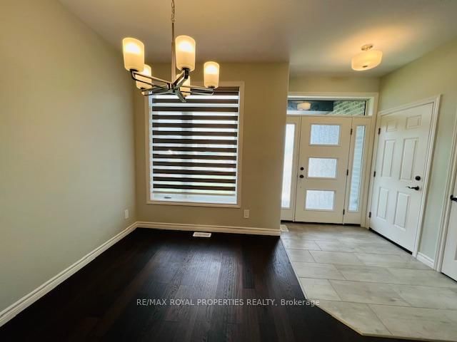 20 Athabaska Dr, Belleville, K8N 0T2 | Image 3