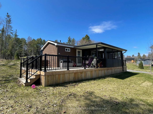 70 Lulworth Court - 1047 BONNIE LAKE CAMP Road