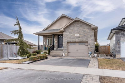 102 Blakely St, Loyalist - Amherstview image-0-1
