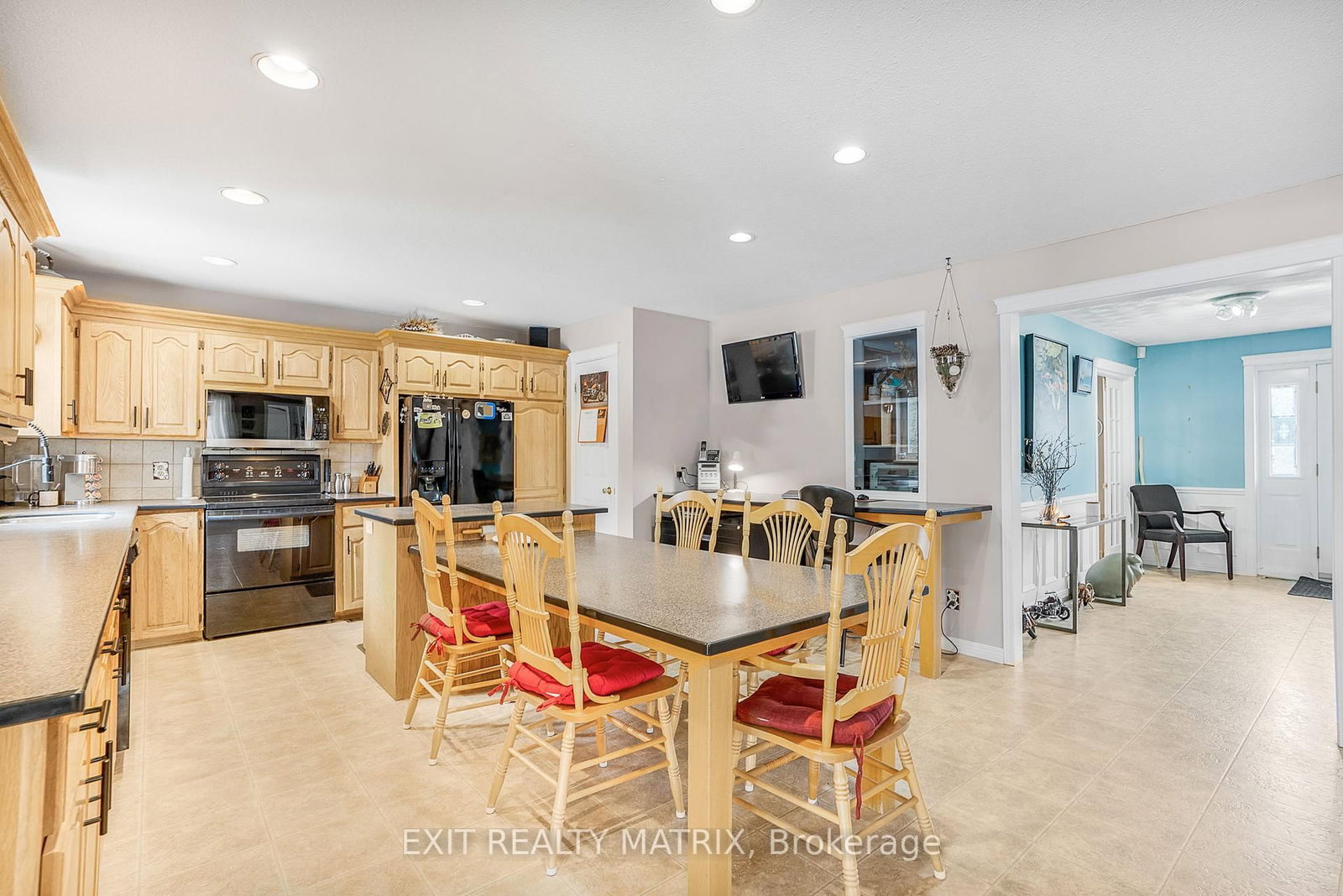 Listing Image 14