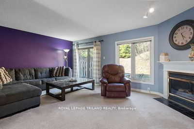 Unit 27 — 270 North Centre Rd, London North - North R image-0-3