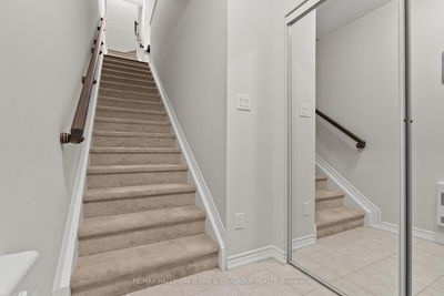 Unit 117 — 2302 Watercolours Way, Ottawa - Barrhaven - Half Moon Bay image-0-3