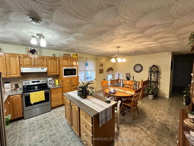 237 Bishop St, North Glengarry - Alexandria image-0-4