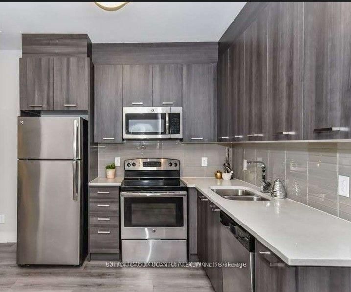 Condo leased at 604-150 Main Street, Hamilton, Central, L8P 1H8 - MLS: X12055287