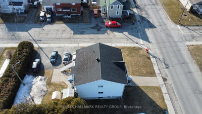 306 Nelson Street W — more photos
