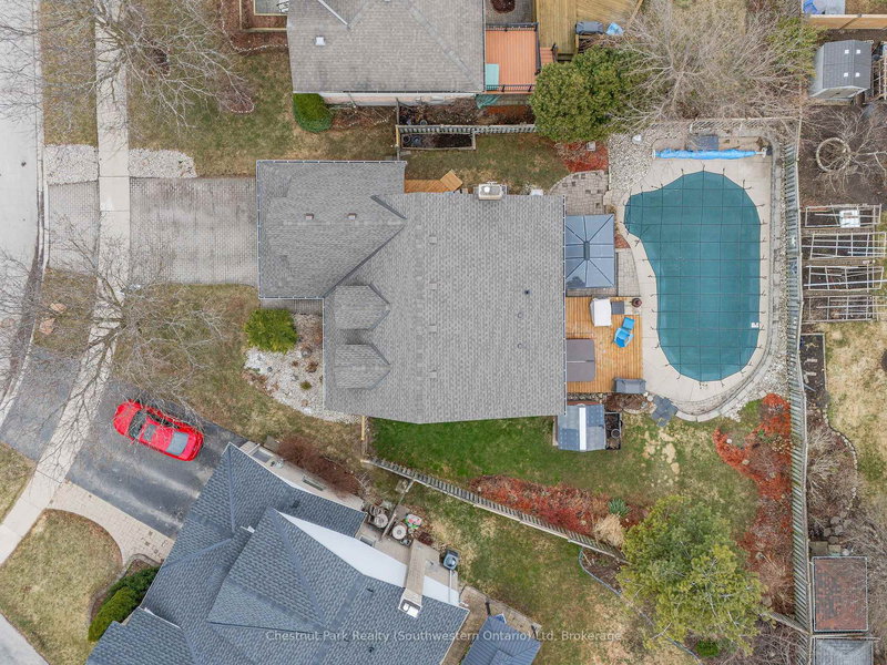 39 Celia Cres, Guelph, N1G 4R4 | Image 2