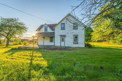 1102 Perth Rd, Smiths Falls - Beckwith Twp image-0-3