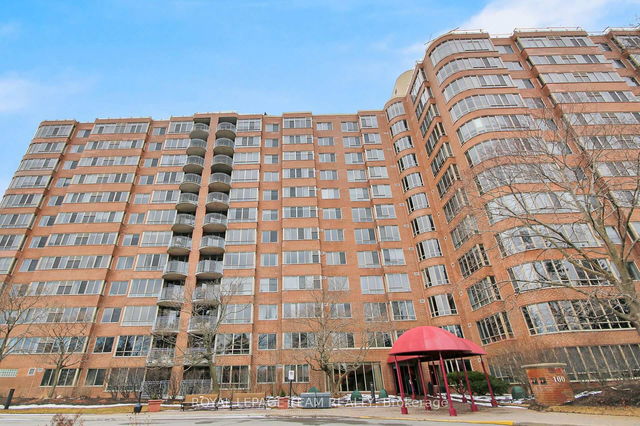 902 - 100 Grant Carman Drive