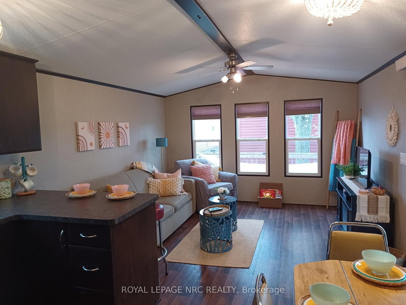 514 - 1501 LINE 8 Rd, Niagara-on-the-Lake, L0S 1L0 | Image 2