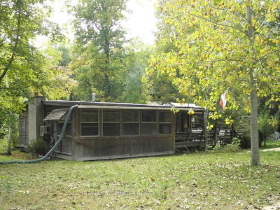6175 Hobbs Rd, Lambton Shores - Kettle Point image-0-1